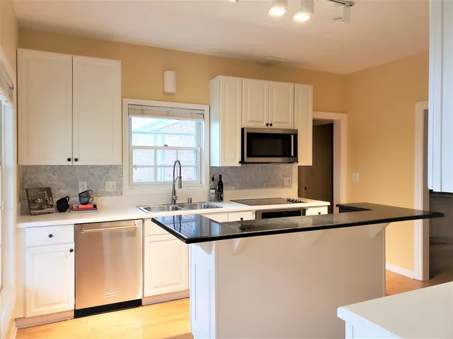 $3,800 | W280N1690 Golf View Drive, Delafield, WI 53072