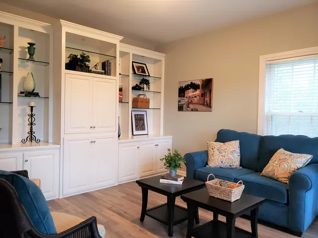 $3,800 | W280N1690 Golf View Drive, Delafield, WI 53072