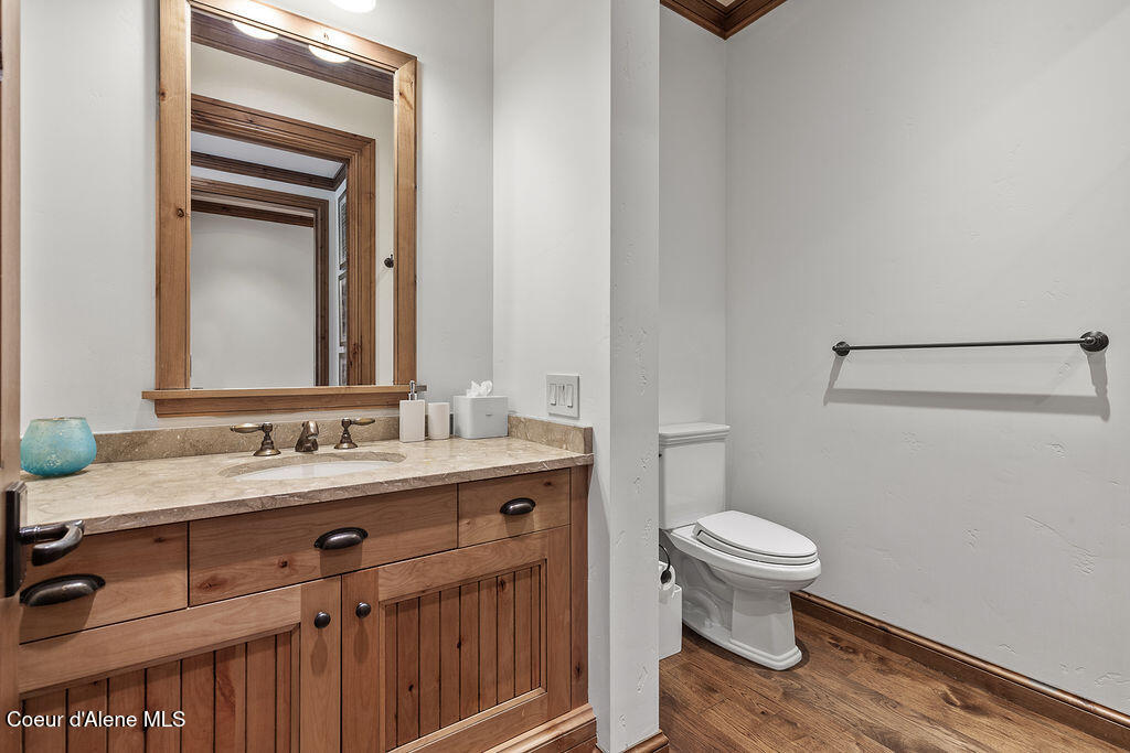 4757 South Arrow Point Drive, Unit 307 Harrison, ID 83833 - Photo 14 of 26 LSL307-13