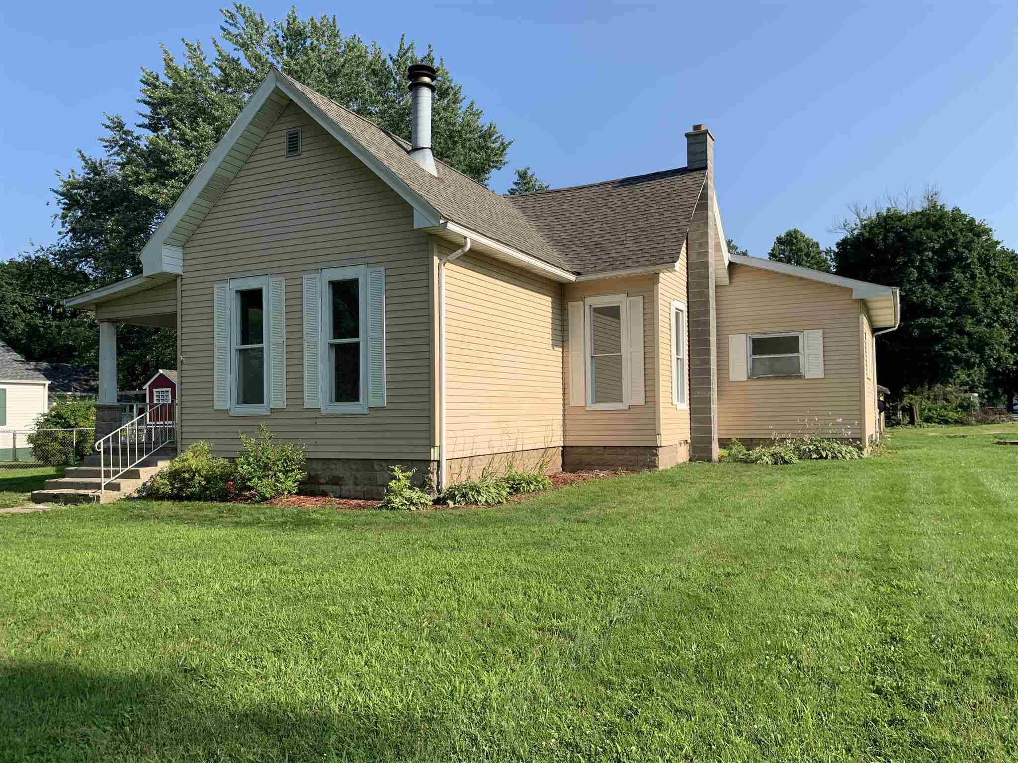 429 West 6th Street Rochester, IN 46975 - Photo 1 of 17
