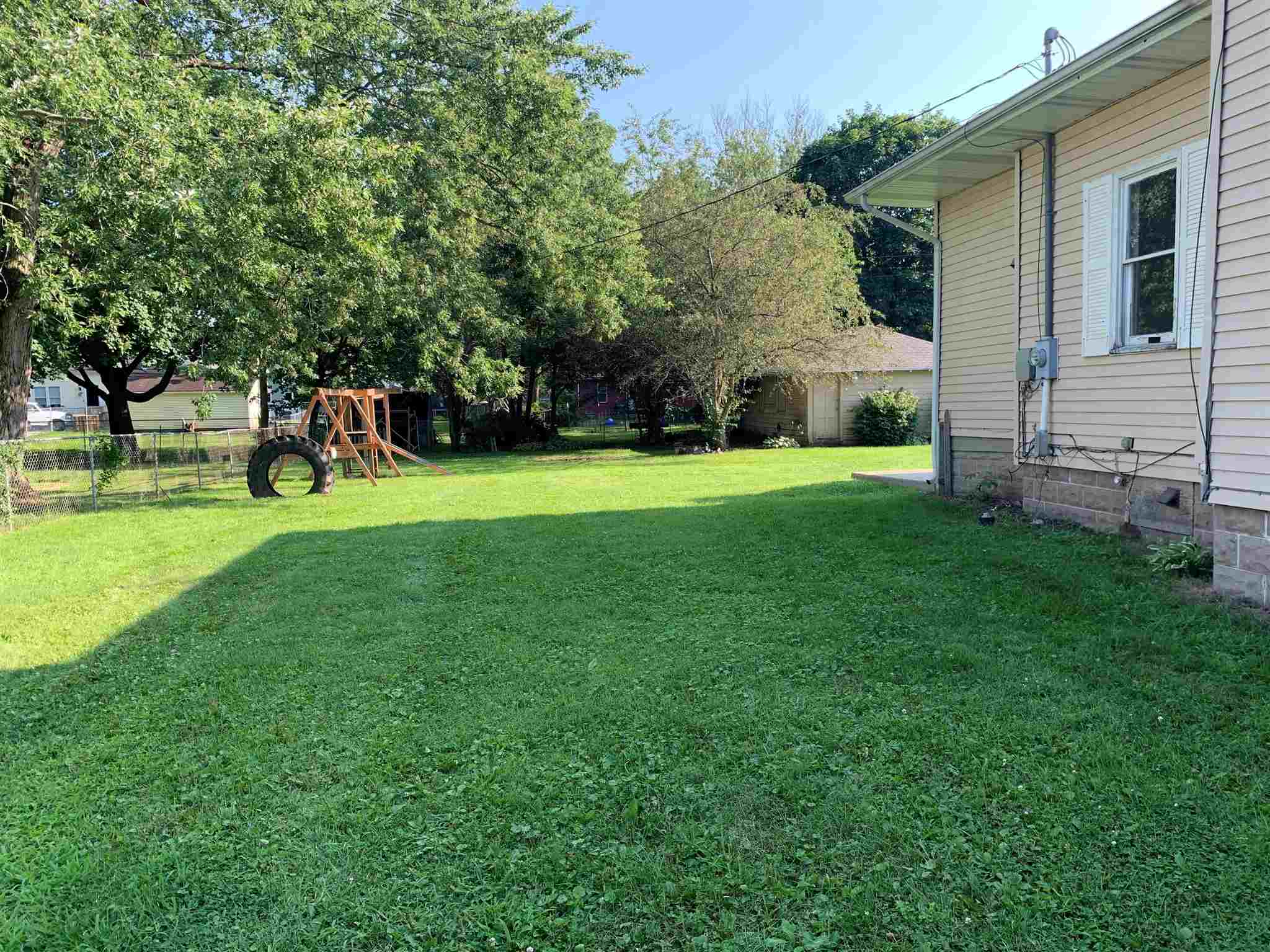 429 West 6th Street Rochester, IN 46975 - Photo 6 of 17