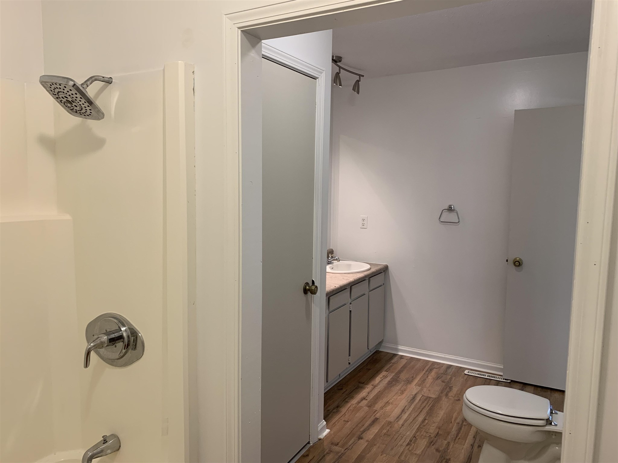 429 West 6th Street Rochester, IN 46975 - Photo 8 of 17