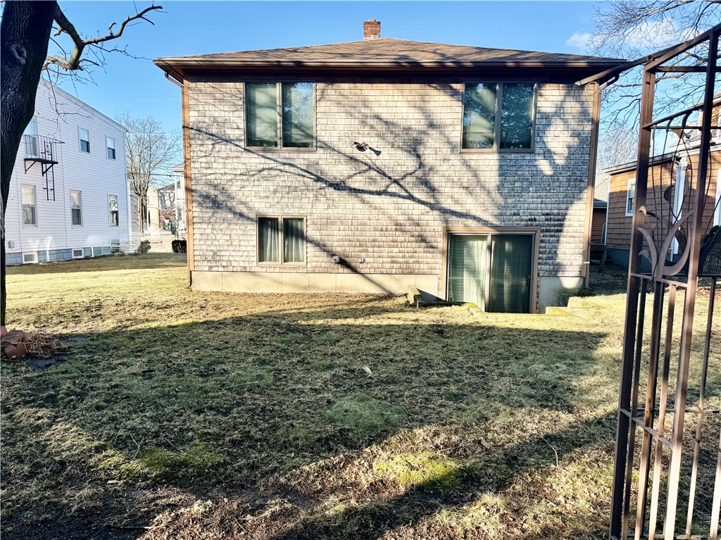 139 Suffolk Avenue Pawtucket, RI 02861 - Photo 25 of 25