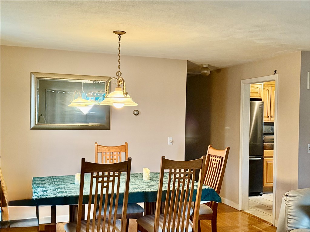 139 Suffolk Avenue Pawtucket, RI 02861 - Photo 6 of 25