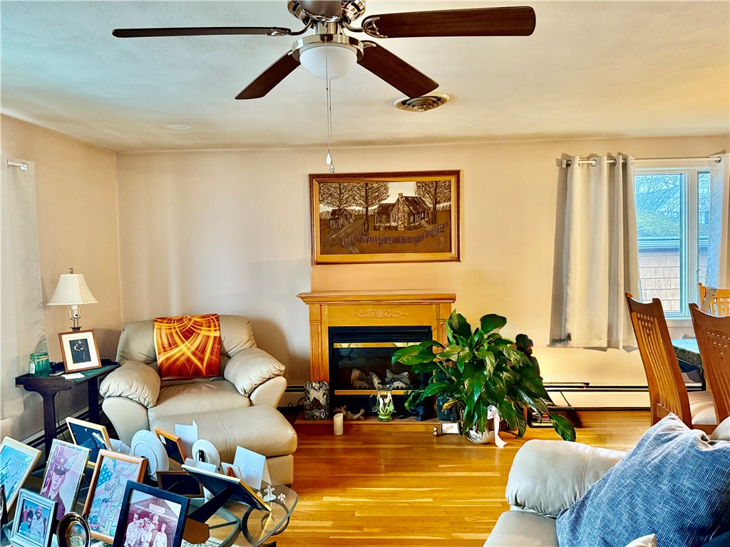 139 Suffolk Avenue Pawtucket, RI 02861 - Photo 9 of 25