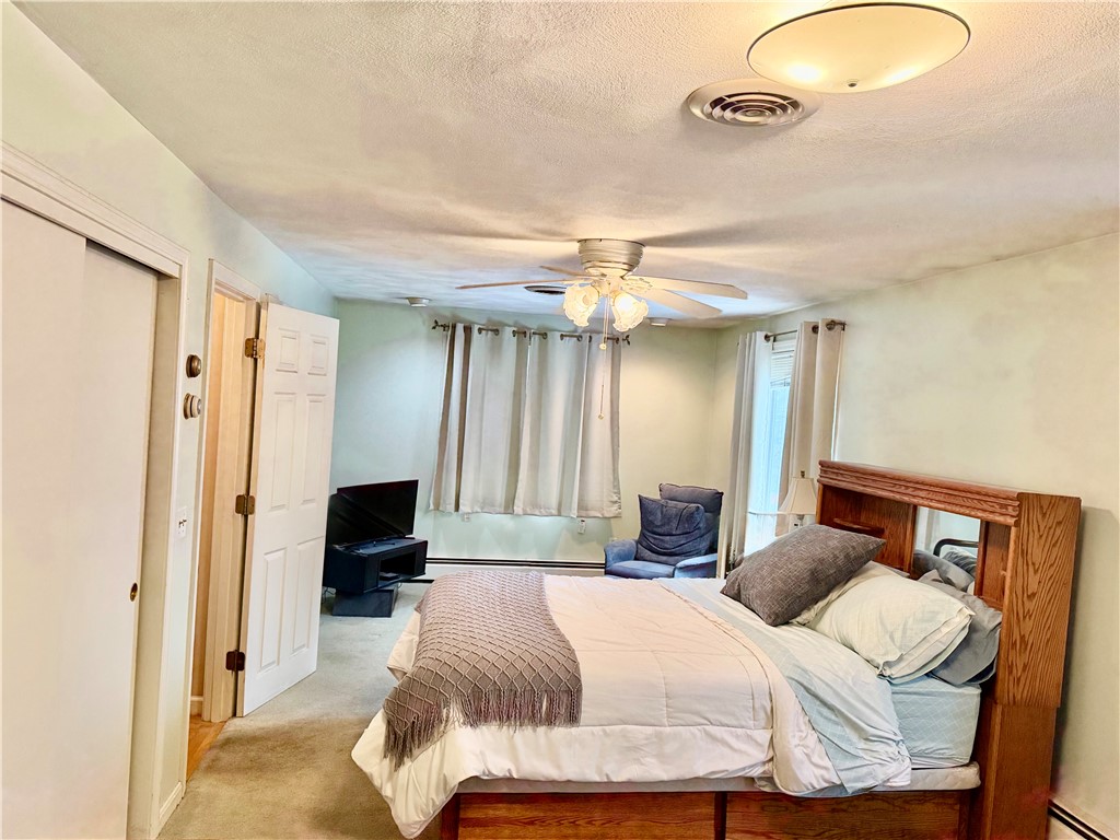 139 Suffolk Avenue Pawtucket, RI 02861 - Photo 10 of 25