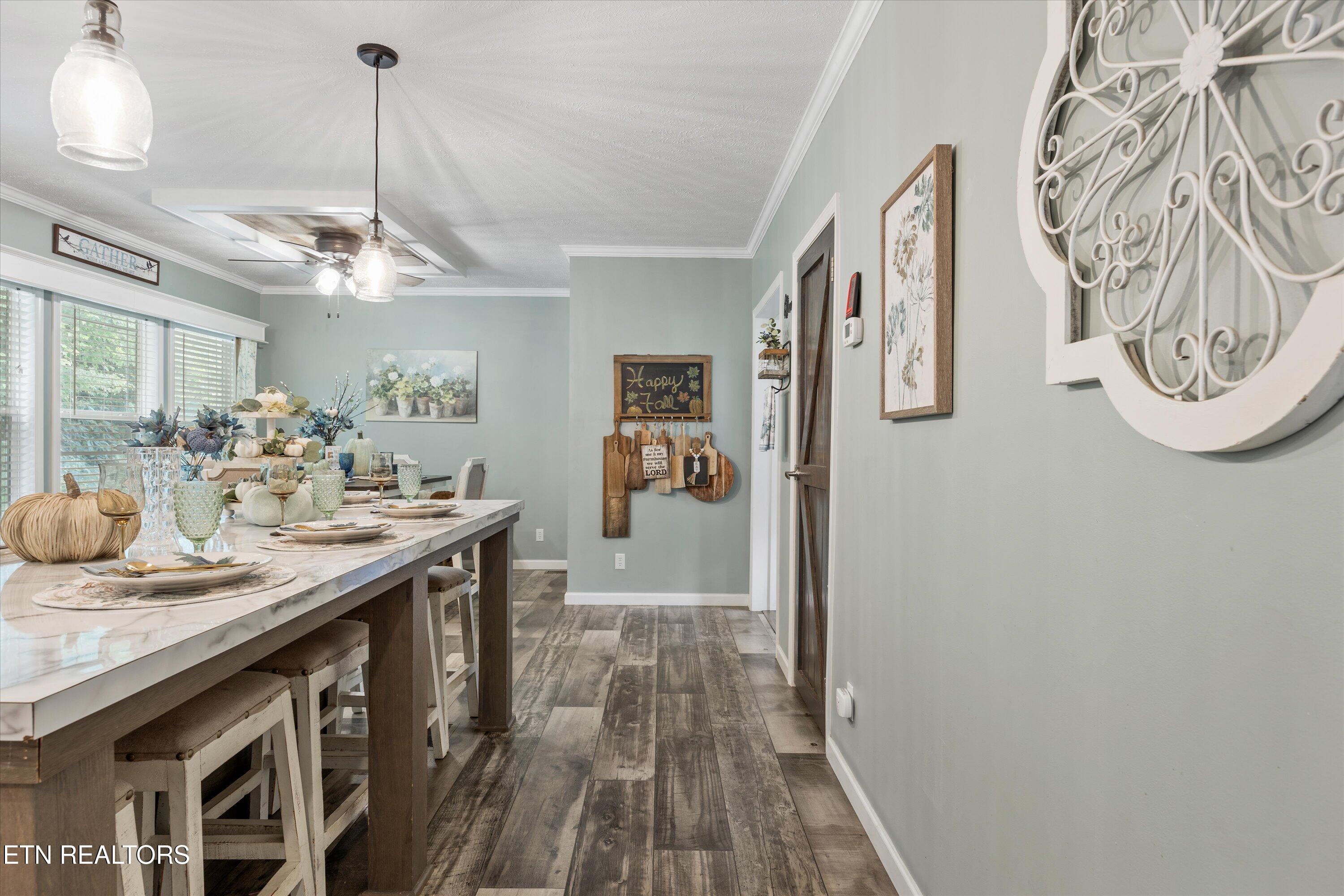 358 Webb Road Townsend, TN 37882 - Photo 23 of 47 Kitchen with Island