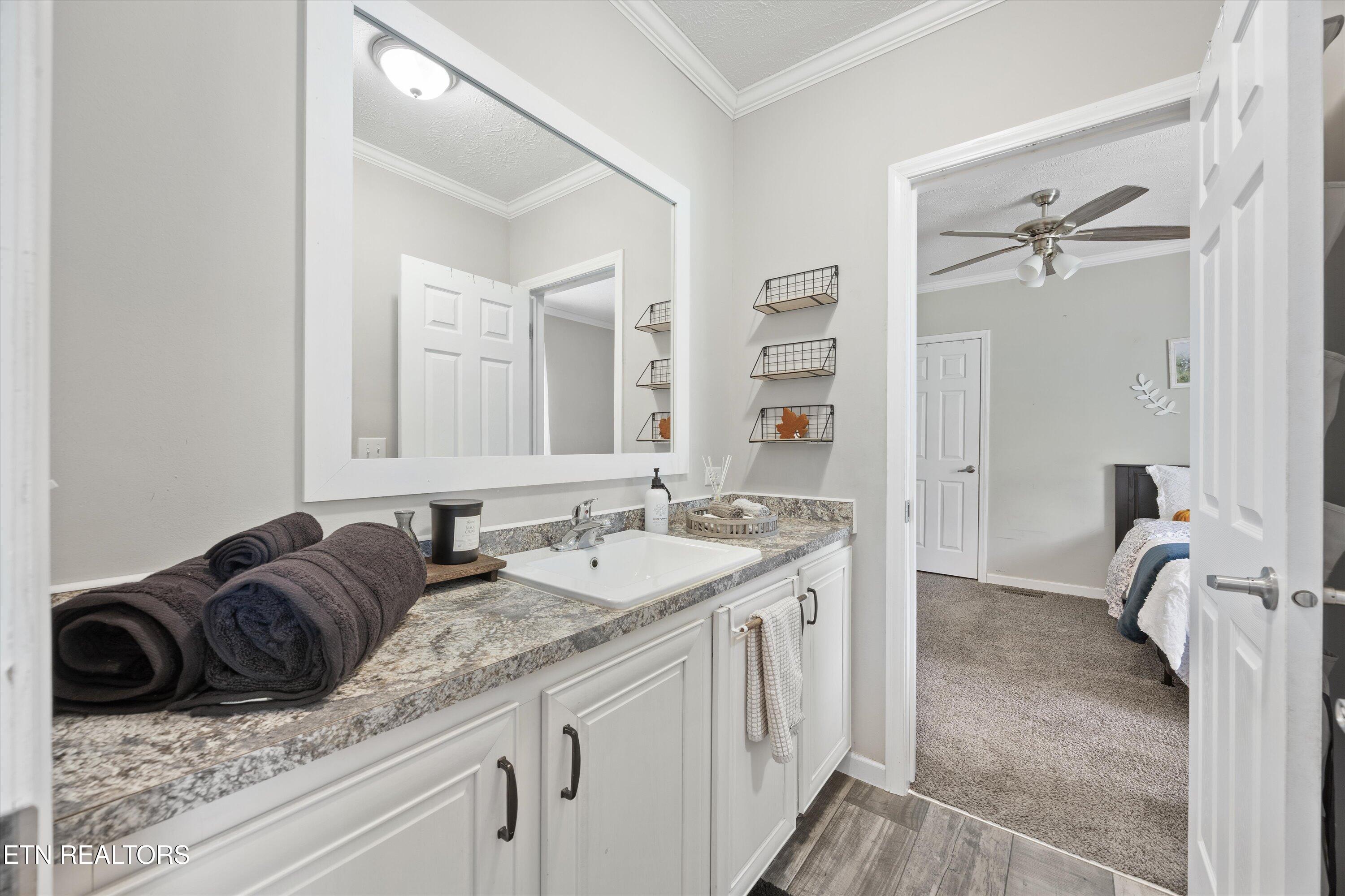 358 Webb Road Townsend, TN 37882 - Photo 33 of 47 2nd Bathroom