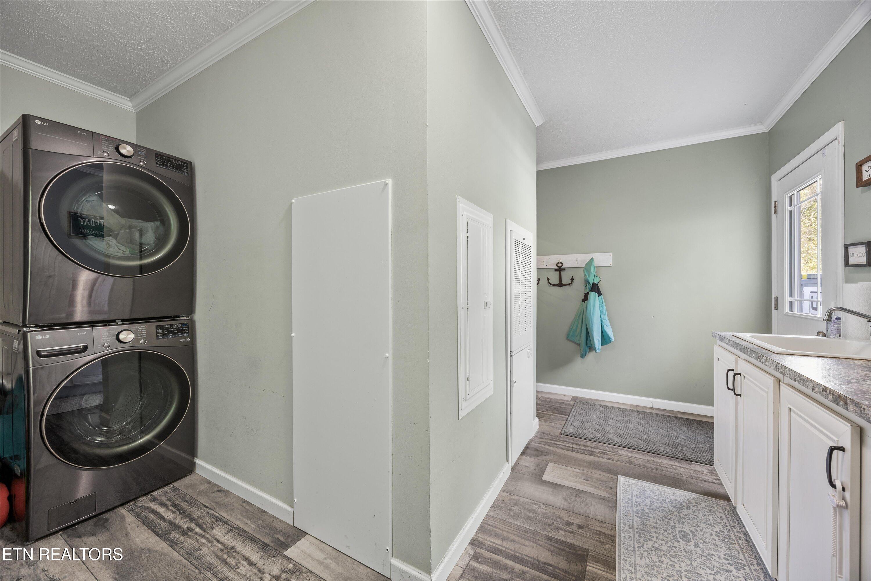 358 Webb Road Townsend, TN 37882 - Photo 36 of 47 Laundry