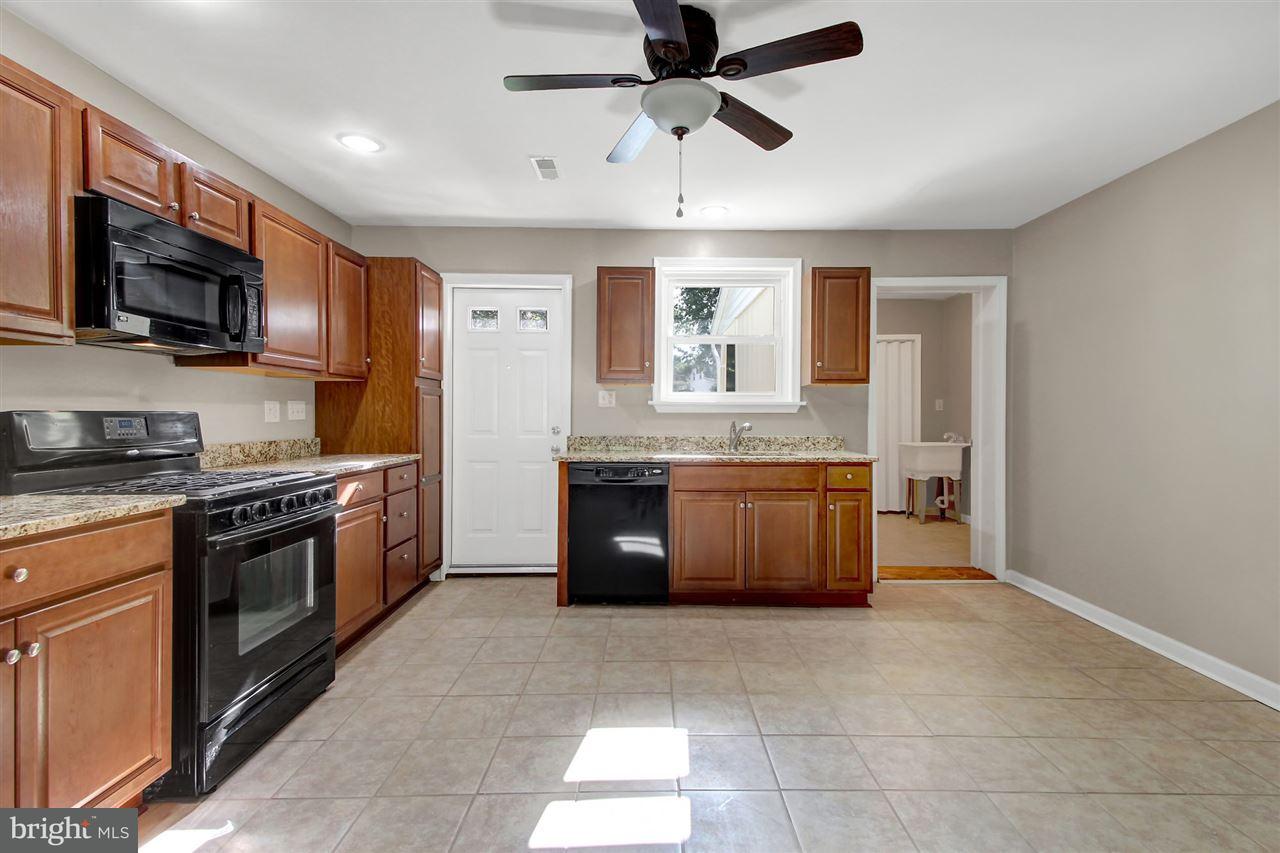 2460 Church Road York, PA 17408 - Photo 7 of 26