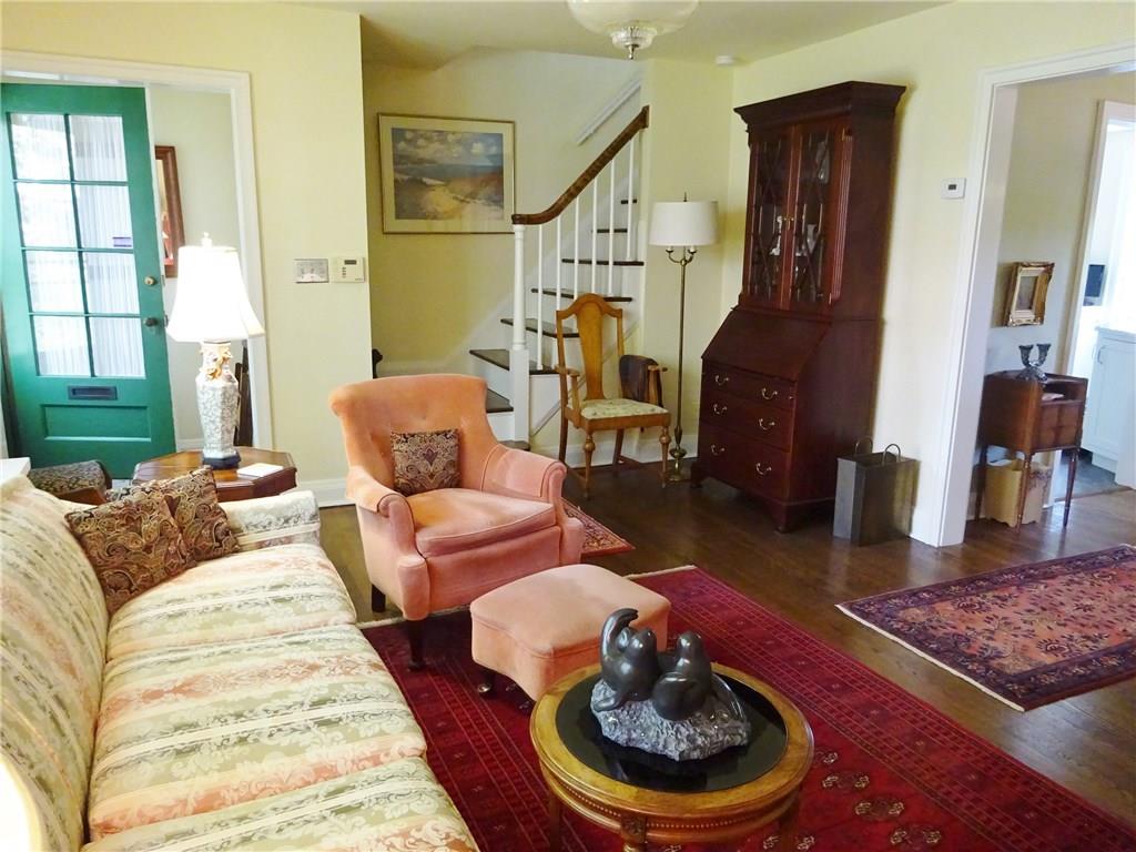 504 Bigham Road Pittsburgh, PA 15211 - Photo 3 of 21