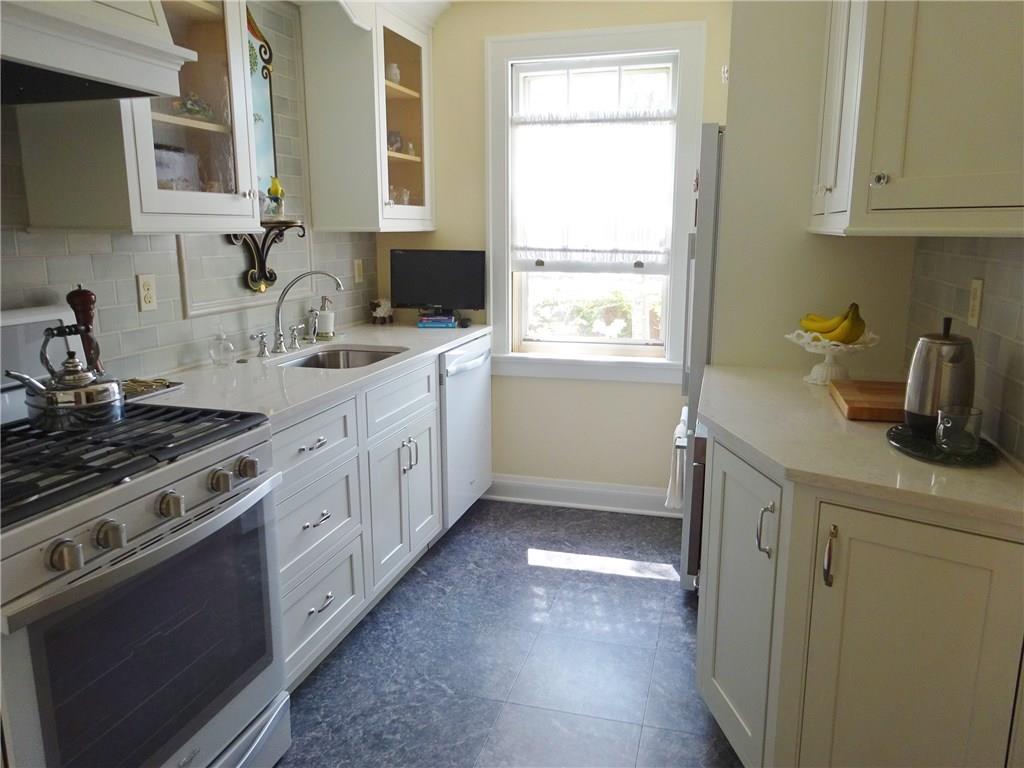 504 Bigham Road Pittsburgh, PA 15211 - Photo 6 of 21