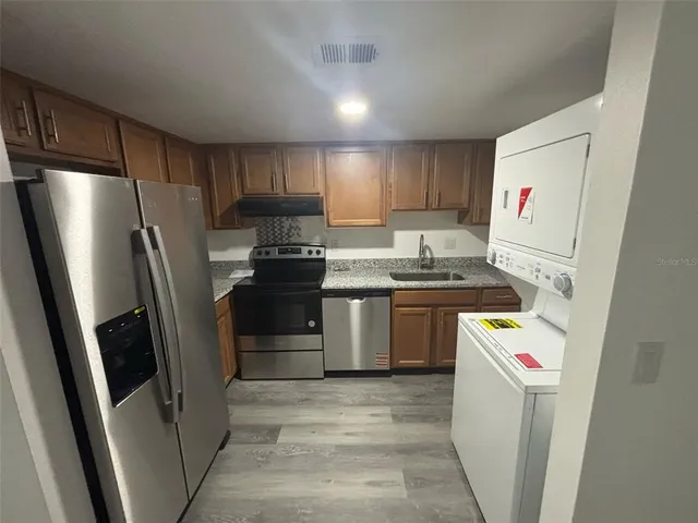 $1,700 | 5930 Village Circle North, Unit GE, Orlando, FL 32822