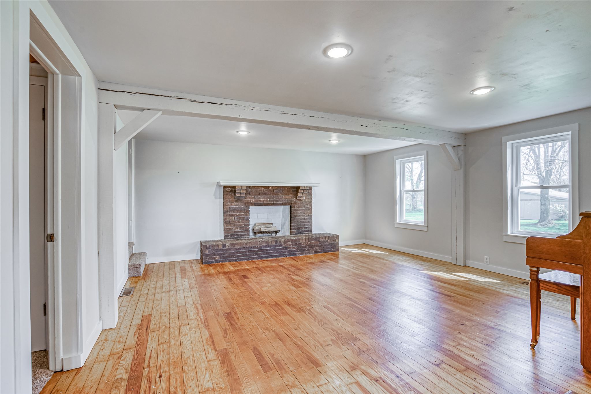 4661 South Country Club Road Warsaw, IN 46580 - Photo 21 of 36 Gallery Image 21