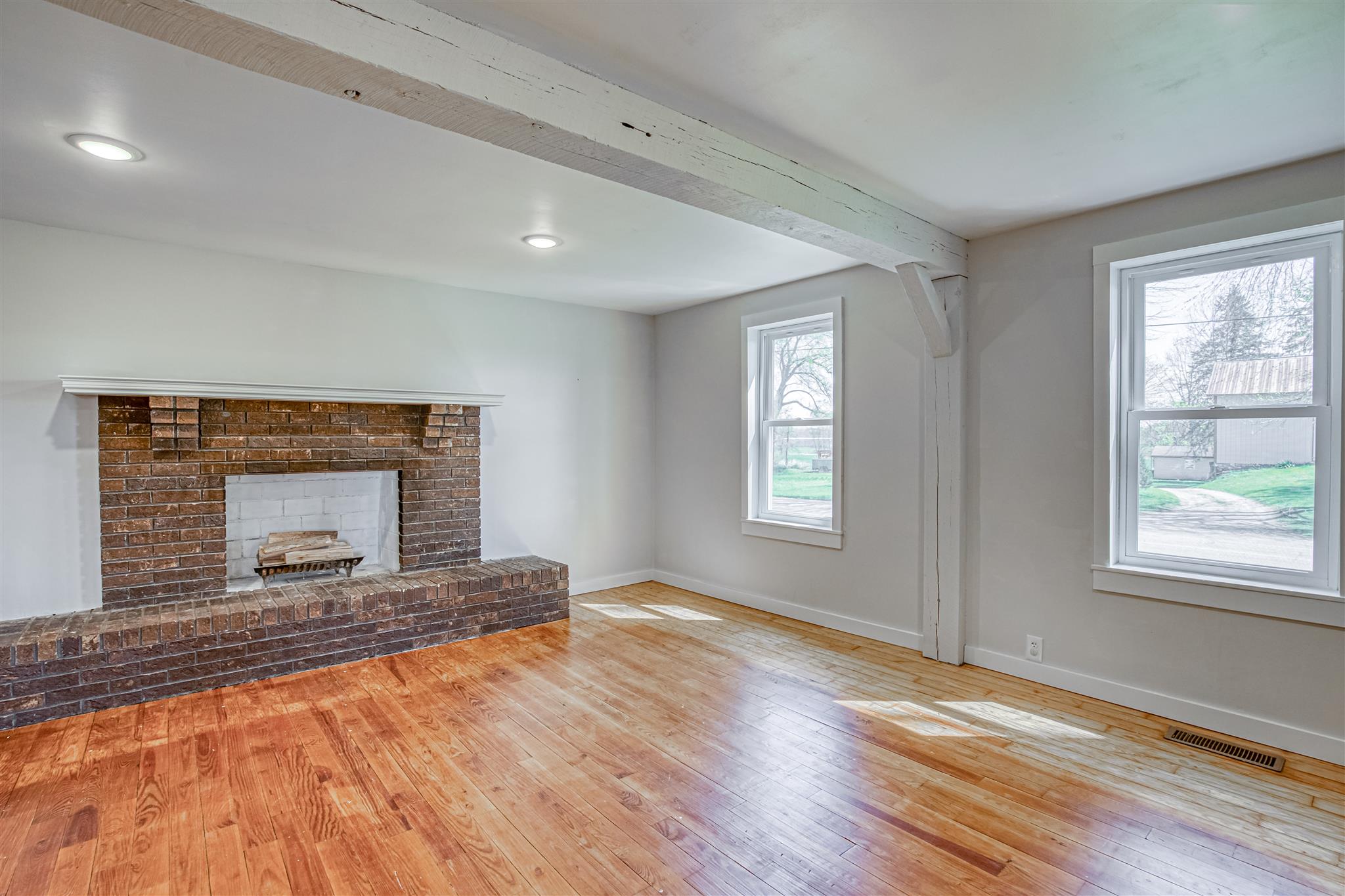 4661 South Country Club Road Warsaw, IN 46580 - Photo 23 of 36 Gallery Image 23