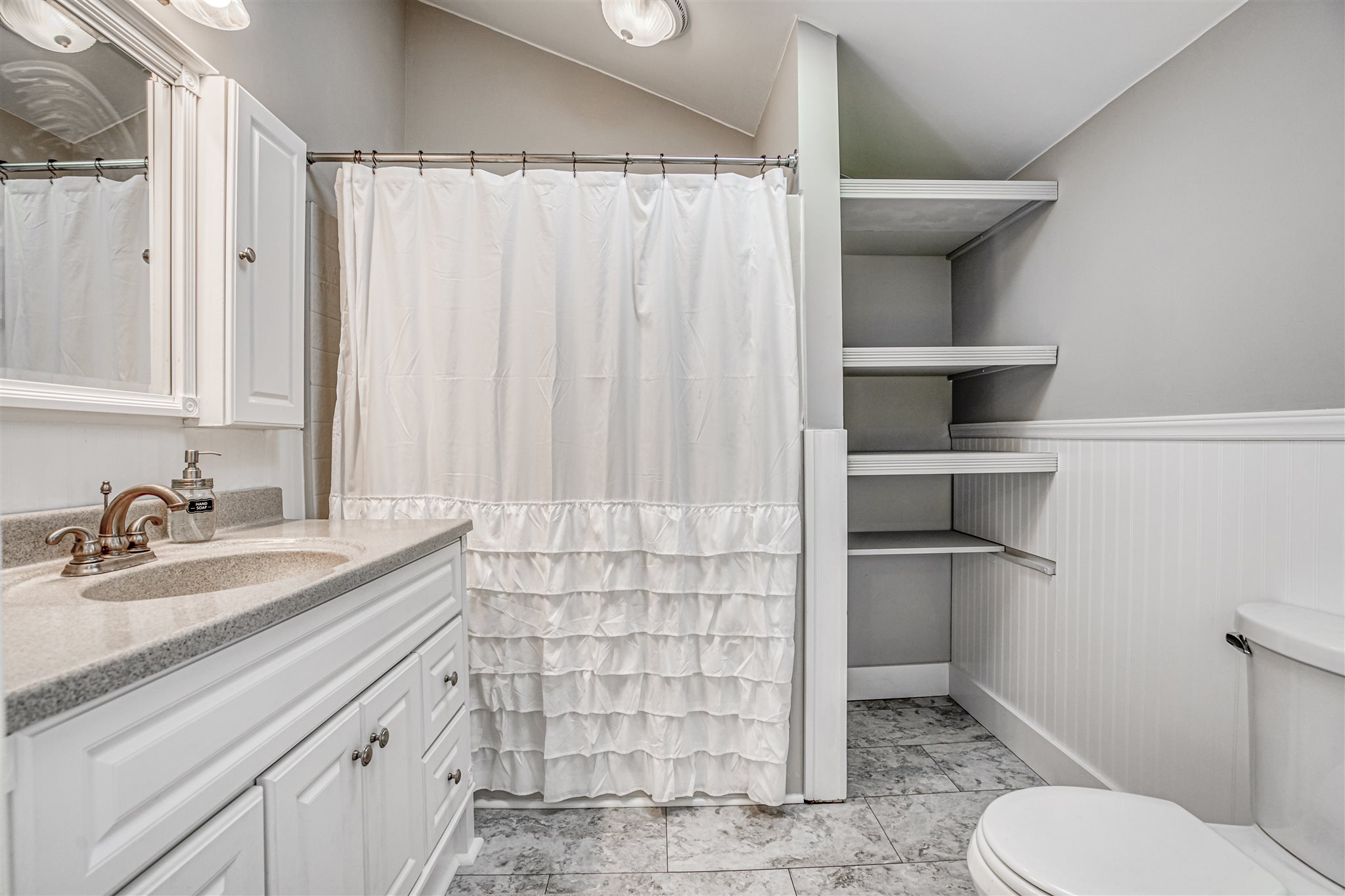4661 South Country Club Road Warsaw, IN 46580 - Photo 24 of 36 Gallery Image 24