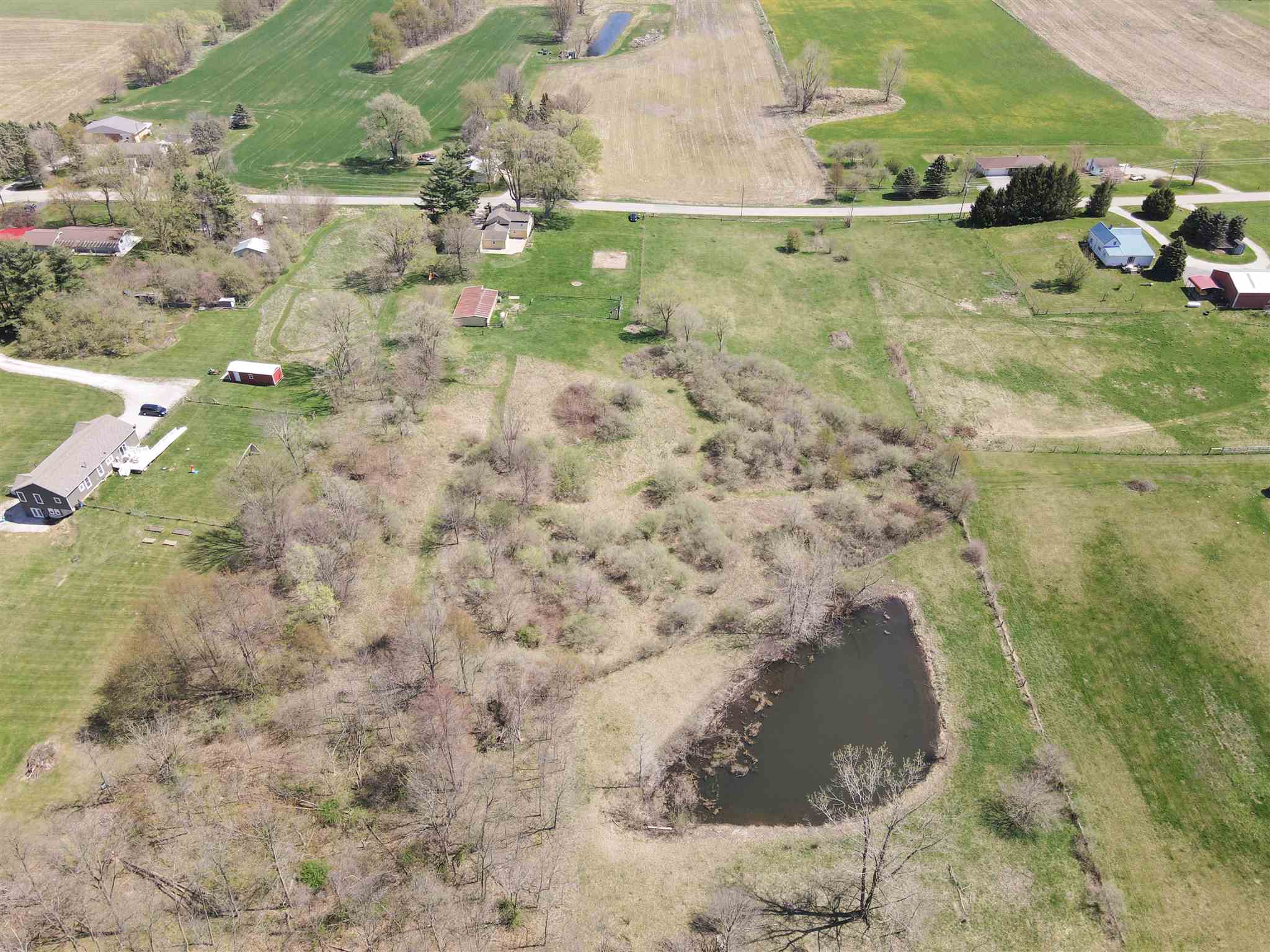 4661 South Country Club Road Warsaw, IN 46580 - Photo 10 of 36 Gallery Image 10