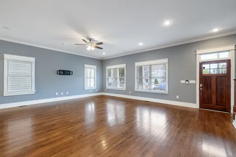 $724,900 | 1010 57th Avenue North, Nashville, TN 37209