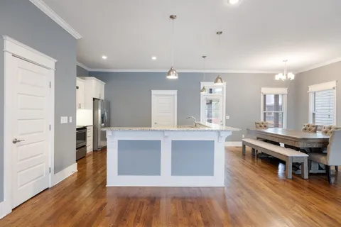 $724,900 | 1010 57th Avenue North, Nashville, TN 37209