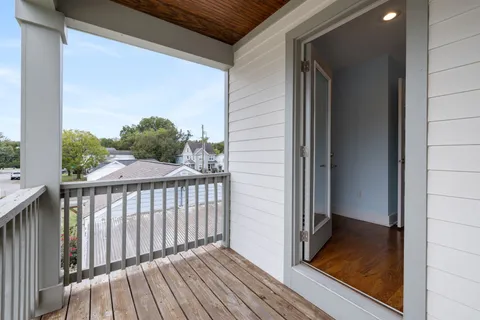 $699,900 | 1010 57th Avenue North, Nashville, TN 37209