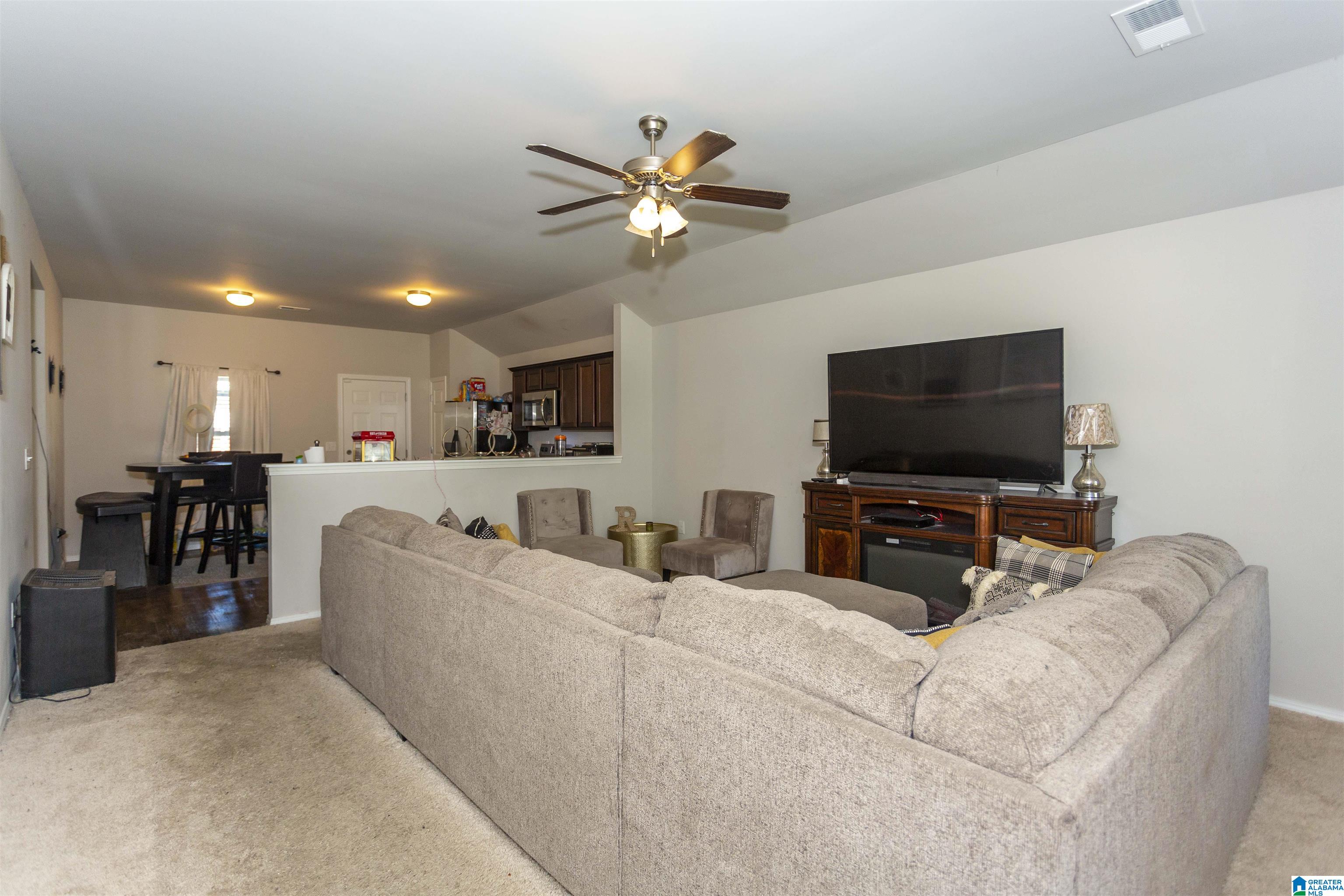 224 Hampton Drive Calera, AL 35040 - Photo 12 of 35