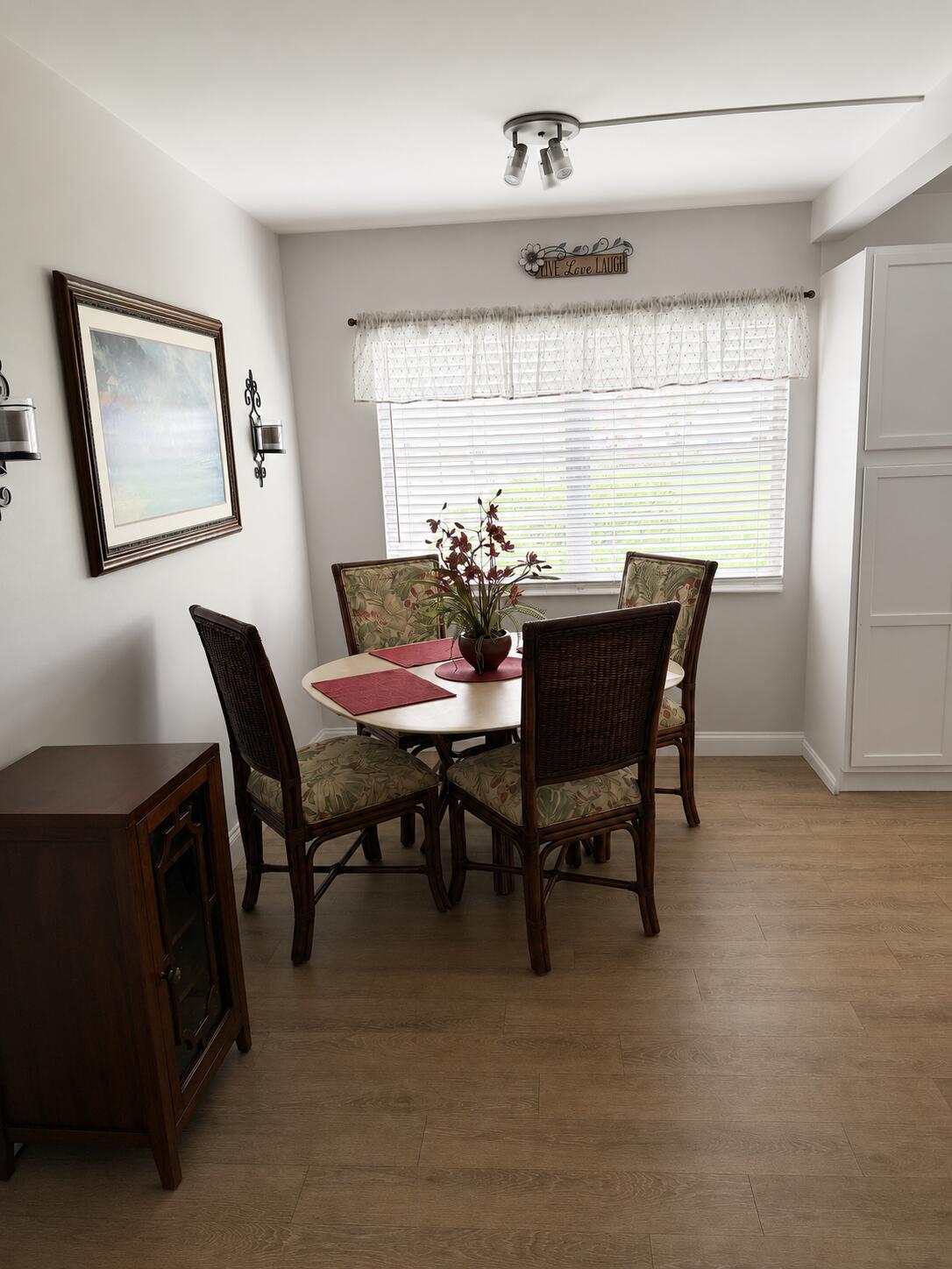 256 Preston F Boca Raton, FL 33434 - Photo 6 of 9 11C7756C-D851-4B8C-9C14-904C23ED4A6E