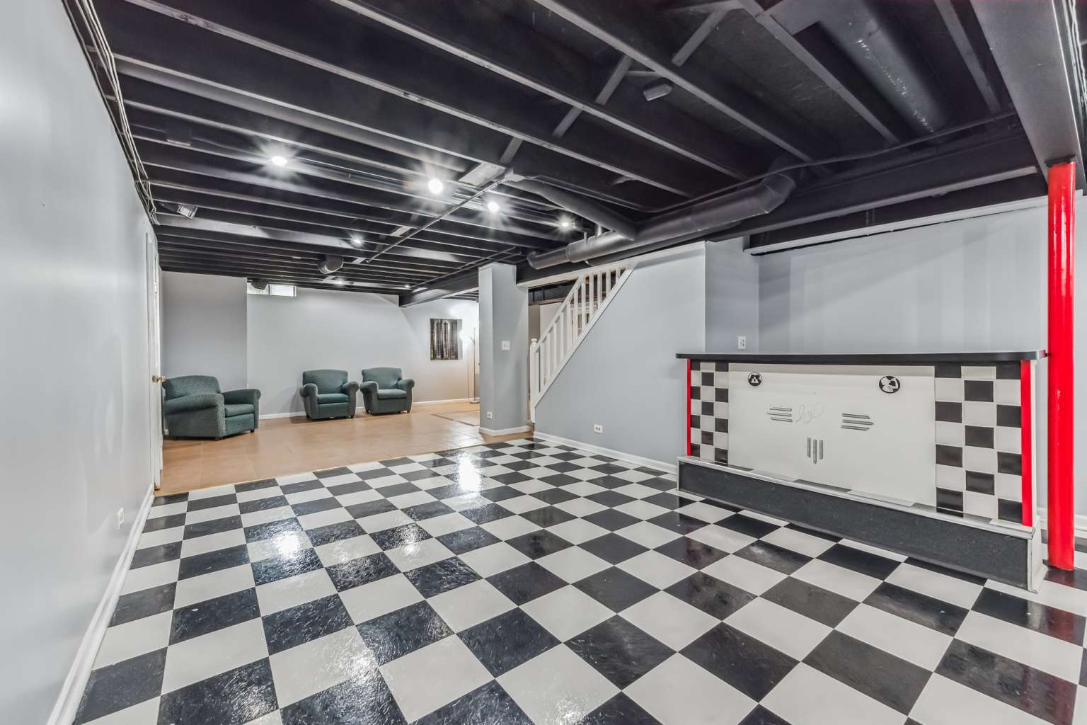 1113 Stonegate Court Bartlett, IL 60103 - Photo 21 of 25 a view of a garage