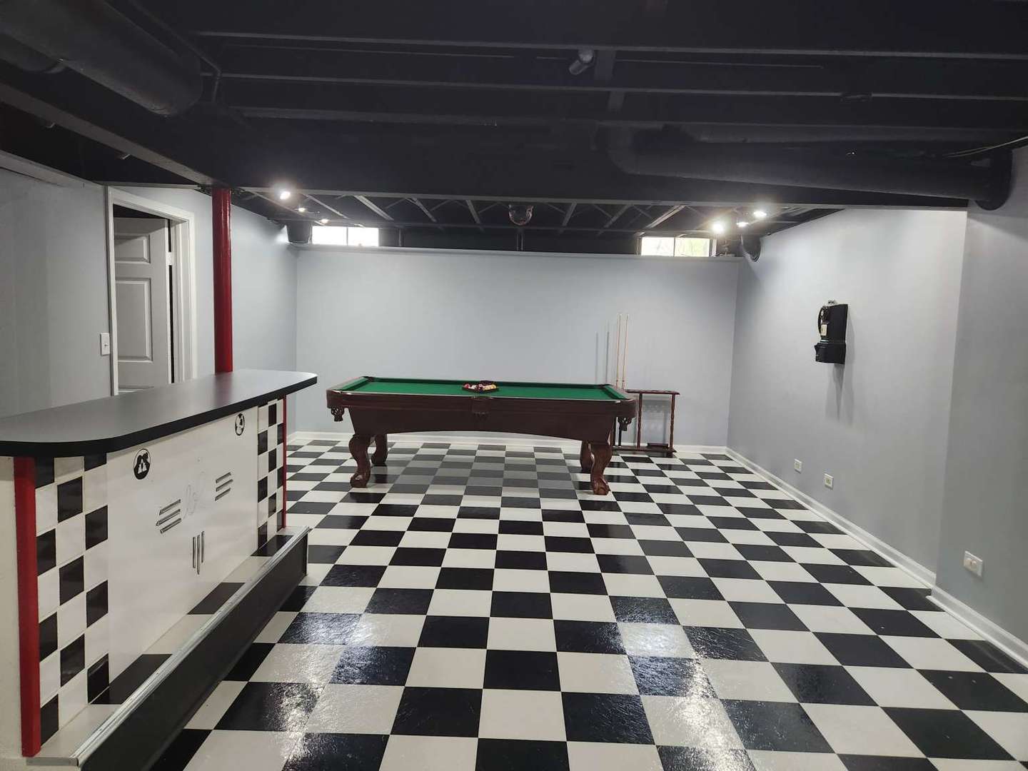 1113 Stonegate Court Bartlett, IL 60103 - Photo 22 of 25 a black and white checkered floor