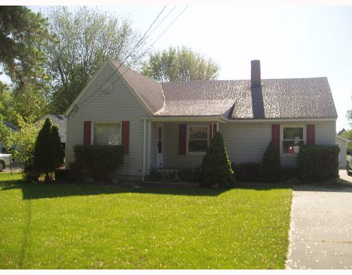 56813 Butternut Road South Bend, IN 46619 - Photo 1 of 12 Gallery Image 1