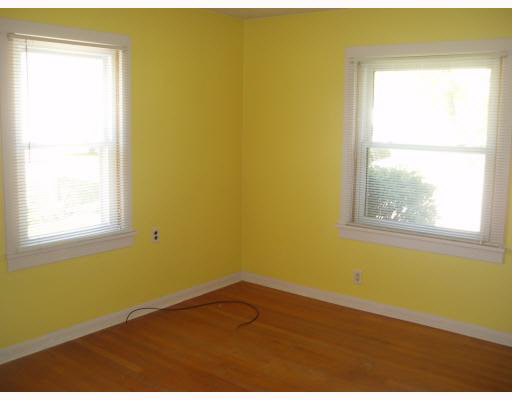 56813 Butternut Road South Bend, IN 46619 - Photo 7 of 12 Gallery Image 7