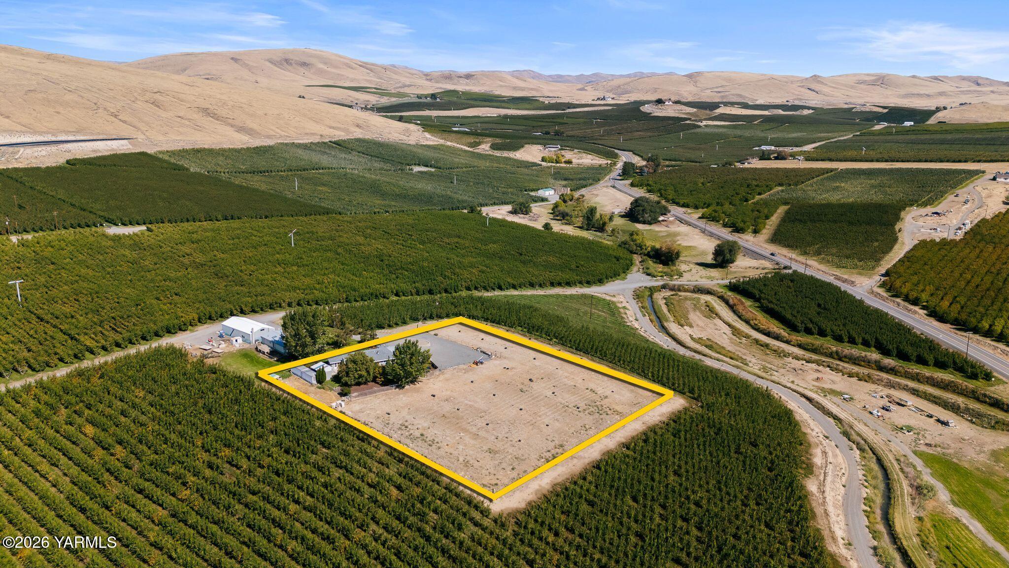 3690 Konnowac Pass Road Wapato, WA 98951 - Photo 37 of 39 3690 Konnowac Pass Rd Aerials-5 prop