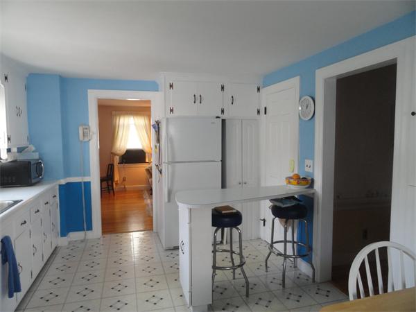 180 Standish Road Quincy, MA 02171 - Photo 7 of 18 Gallery Image 7
