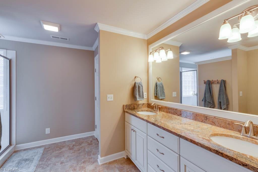 1605 Slane Road Clemmons, NC 27012 - Photo 18 of 30