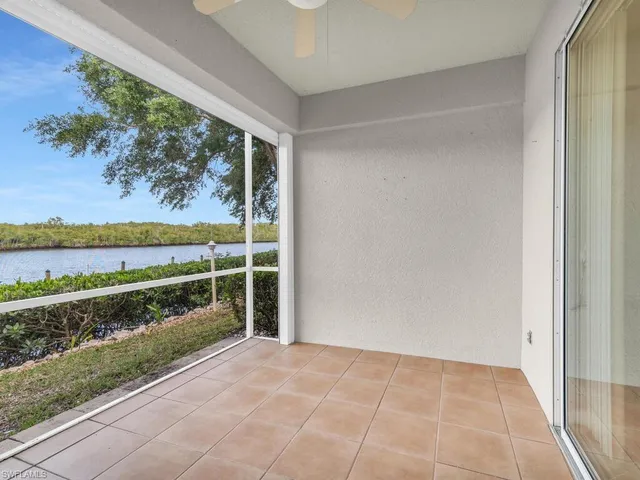 $389,000 | 242 Newport Drive, Unit 504, Naples, FL 34114