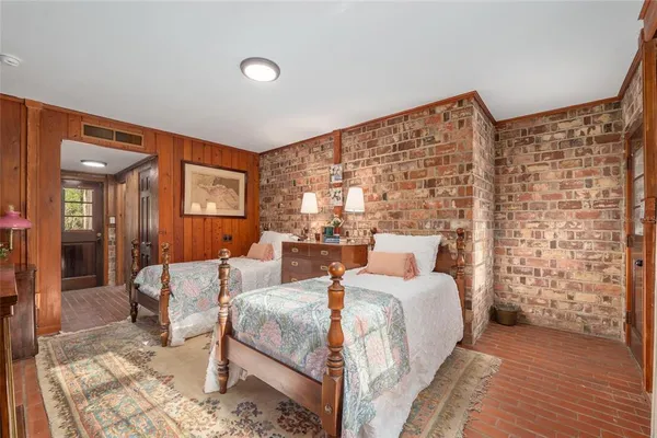 $1,025,000 | 1801 Northwest 30th Terrace, Gainesville, FL 32605