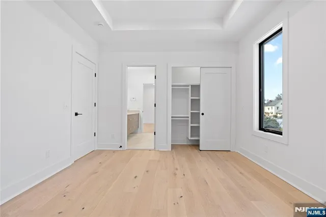 $2,350,000 | 327 Harristown Road, Glen Rock, NJ 07452