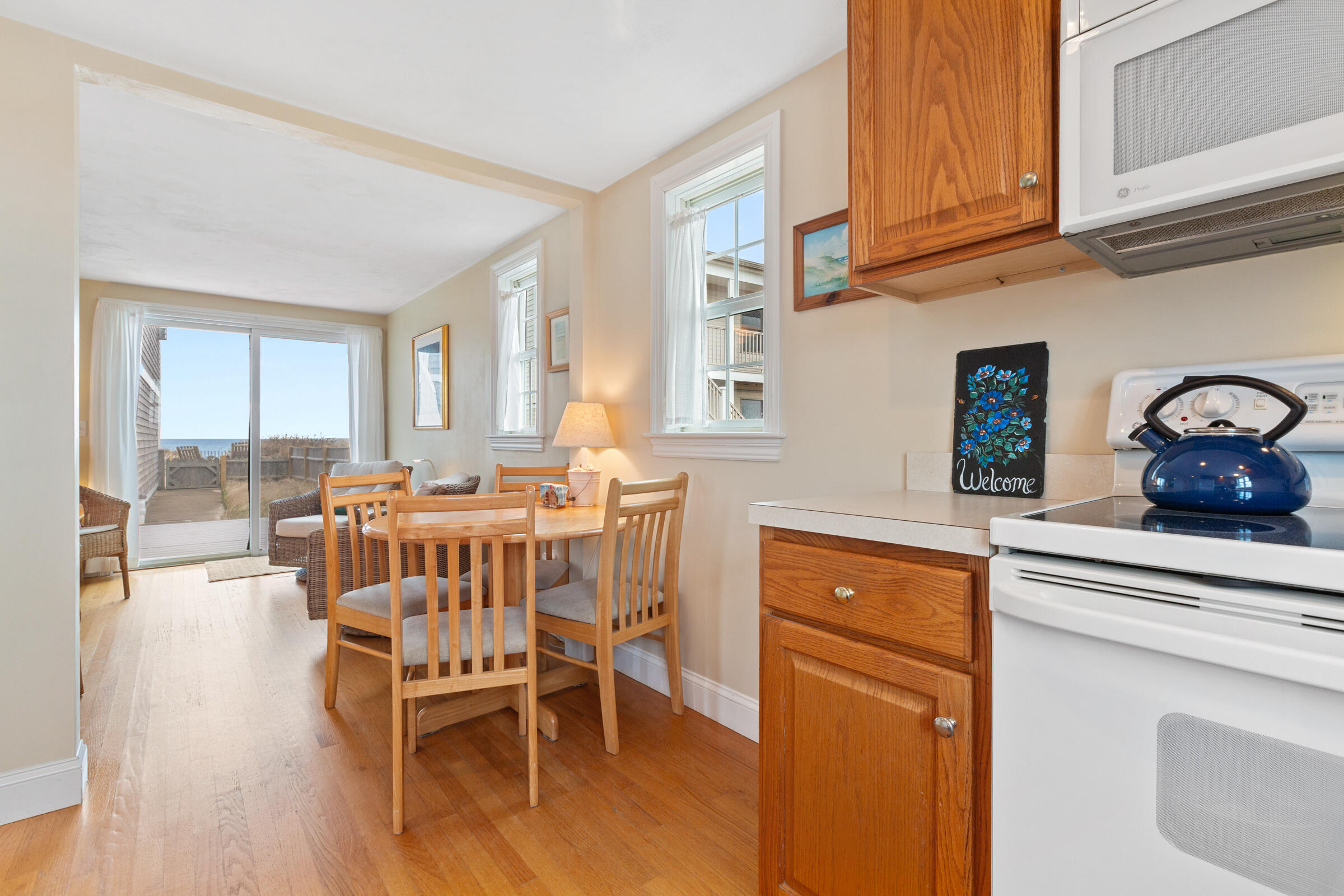 544 Shore Road, Unit 10 Truro, MA 02666 - Photo 15 of 21 544ShoreRd#10-19-NTruro-w