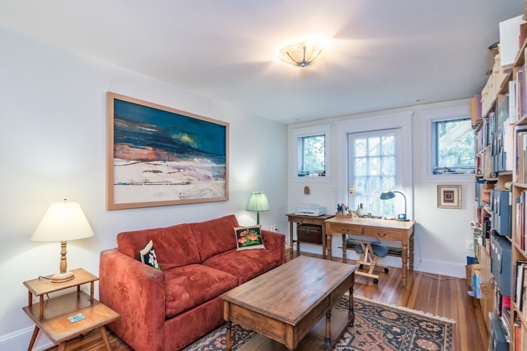 88 Round Hill Road, Unit 2 Northampton, MA 01060 - Photo 22 of 38