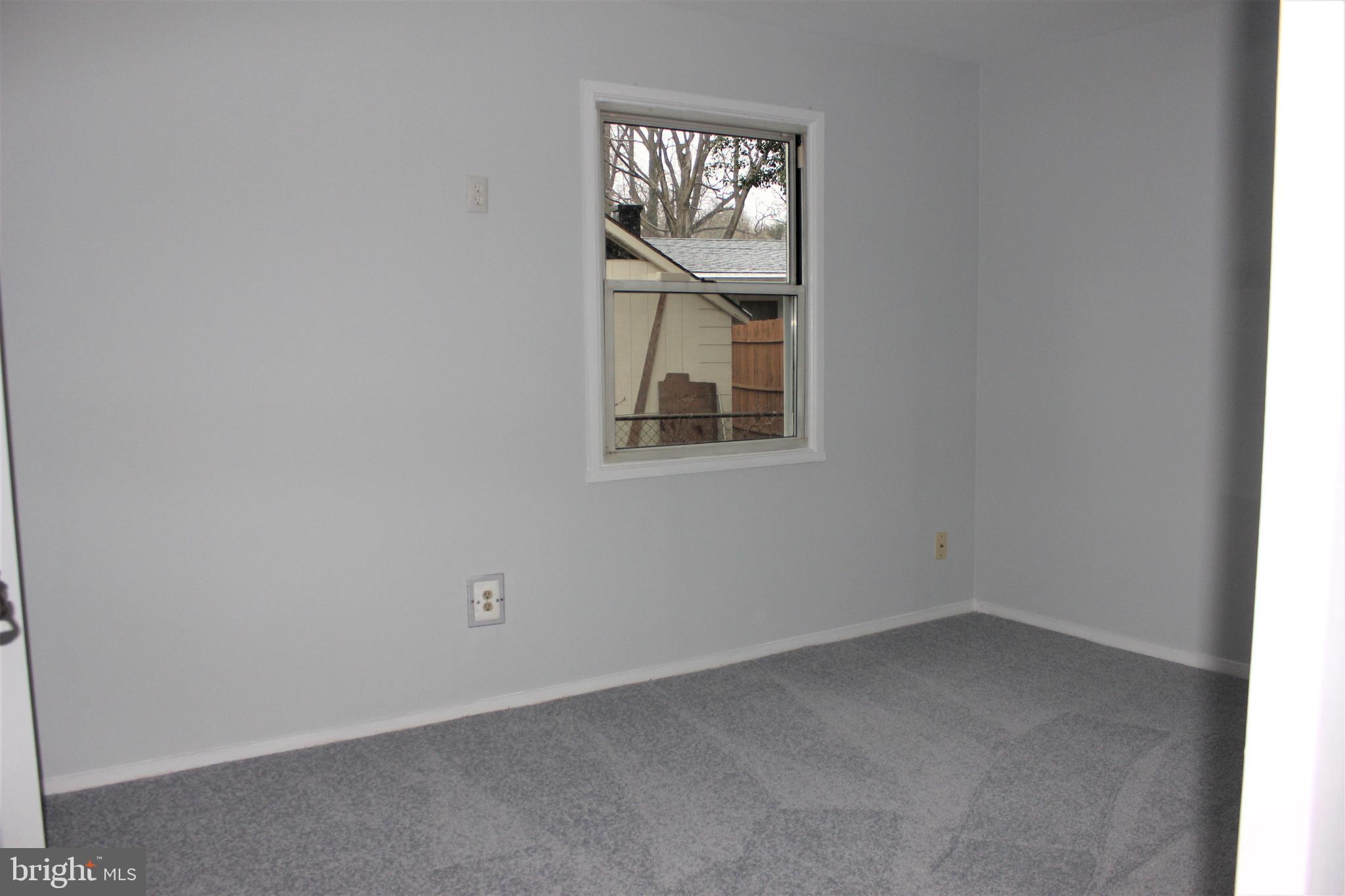 919 Alexis Road Woodbridge, VA 22191 - Photo 12 of 26 Gallery Image 12