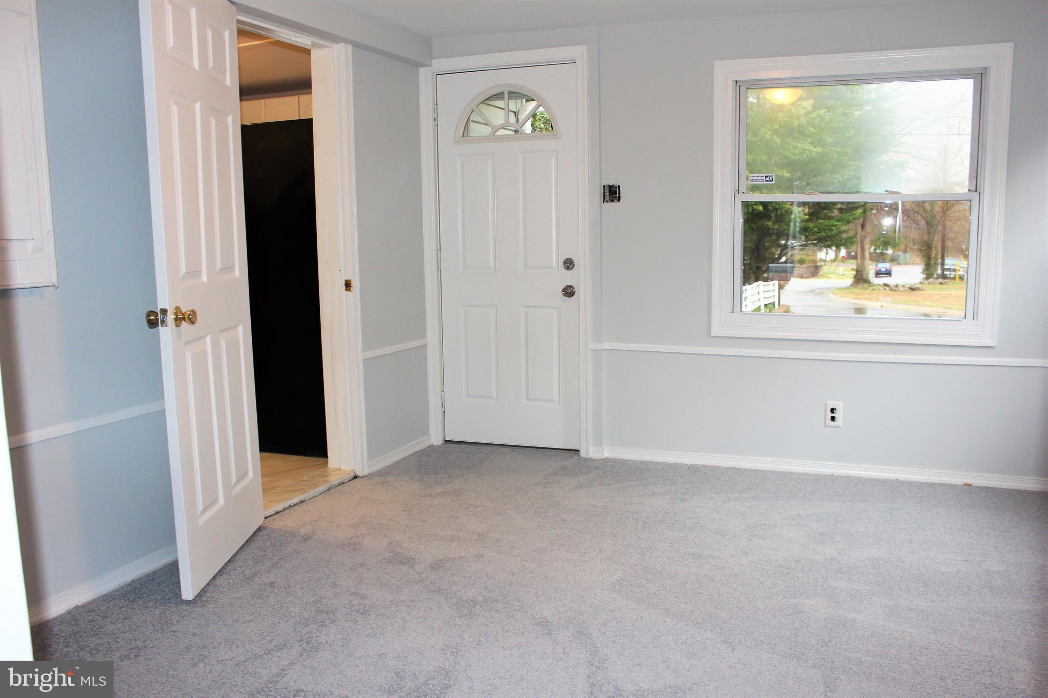 919 Alexis Road Woodbridge, VA 22191 - Photo 22 of 26 Gallery Image 22