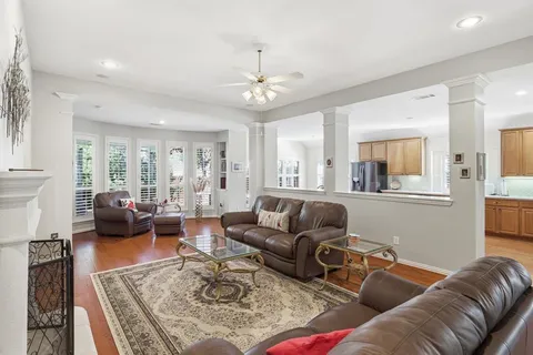 $675,000 | 608 Crestbrook Drive, Flower Mound, TX 75028