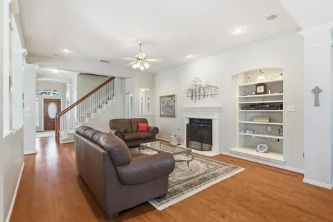 $675,000 | 608 Crestbrook Drive, Flower Mound, TX 75028