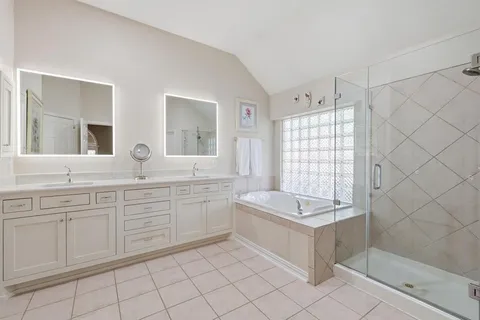 $675,000 | 608 Crestbrook Drive, Flower Mound, TX 75028