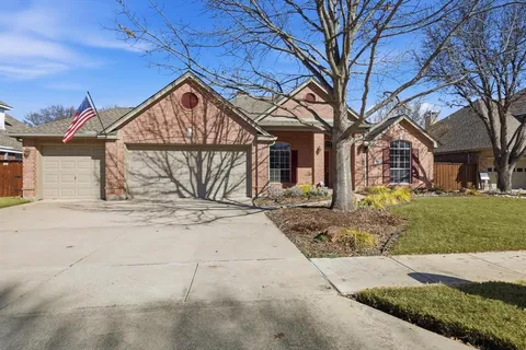 $675,000 | 608 Crestbrook Drive, Flower Mound, TX 75028