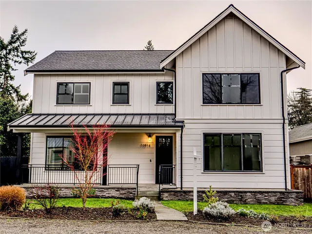 $1,999,000 | 11014 Dayton Avenue North, Seattle, WA 98133