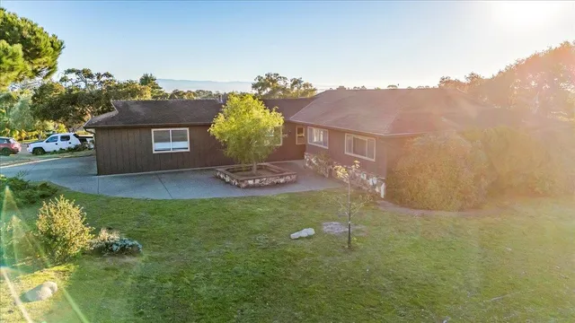 $785,000 | 15175 Oak Hills Drive, Salinas, CA 93907