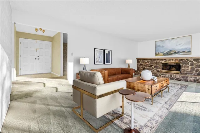 $785,000 | 15175 Oak Hills Drive, Salinas, CA 93907