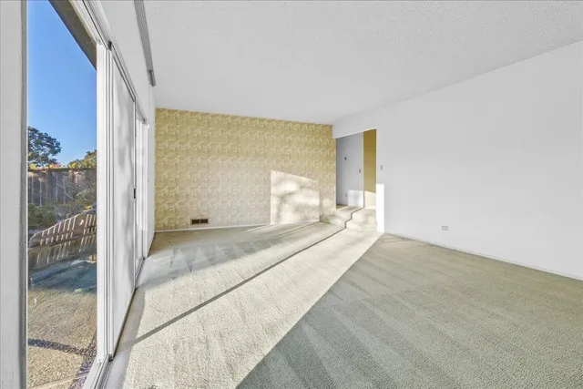 $785,000 | 15175 Oak Hills Drive, Salinas, CA 93907