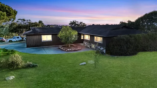 $785,000 | 15175 Oak Hills Drive, Salinas, CA 93907