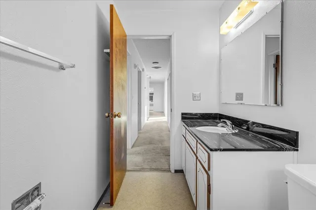 $785,000 | 15175 Oak Hills Drive, Salinas, CA 93907